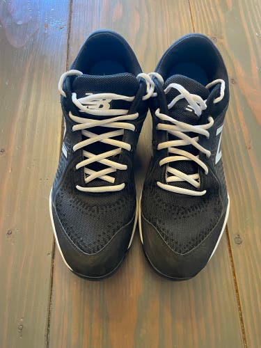 New Balance Black Adult Molded Cleats Low Top 3000v5