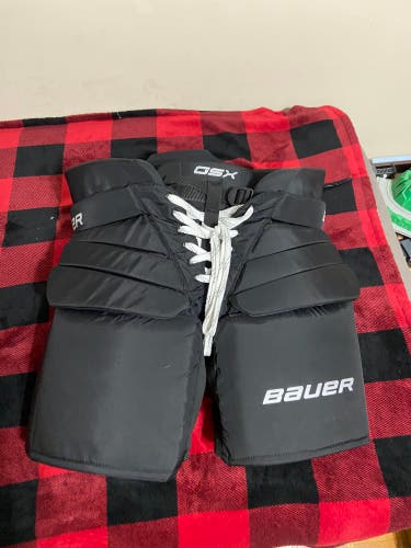 Used Medium Bauer GSX Hockey Goalie Pants in Excellent Condition