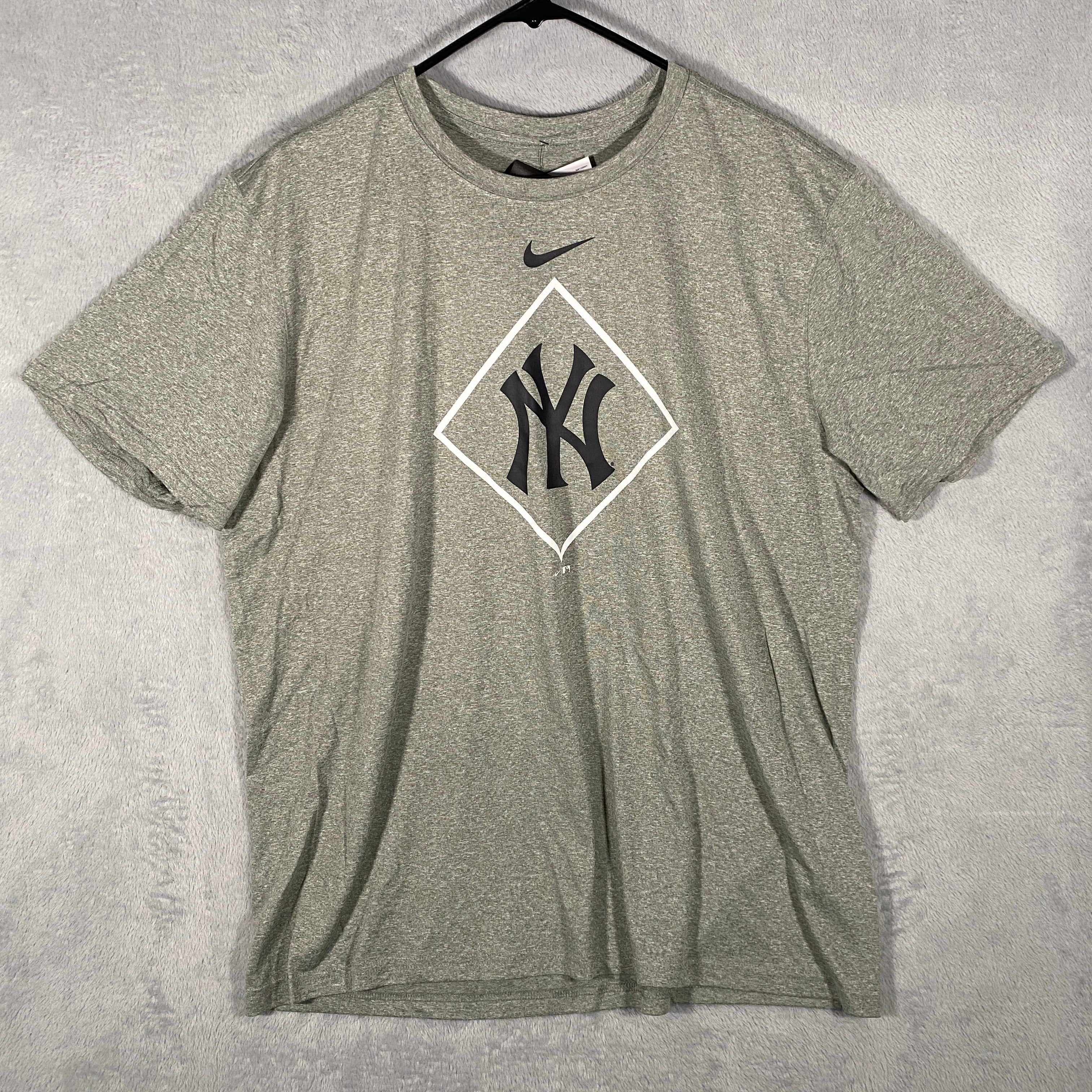 NIKE Mens T Shirt Size 2XL Grey Dri-FIT MLB NY Yankees Diamond Logo Short  Sleeve