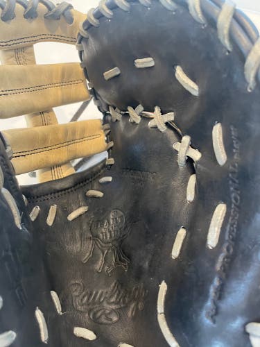 Rawlings heart of the hide 13” first basemen mitt