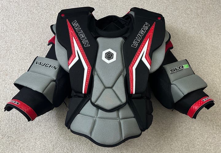 New Large Vaughn SLR3 Pro Carbon Goalie Chest Protector