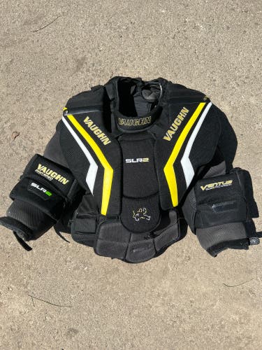 Large Vaughn Ventus SLR2 Goalie Chest Protector