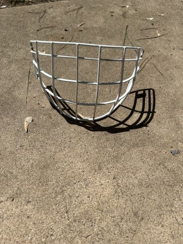 Bauer replacement cage