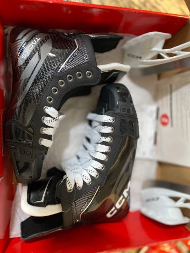 CCM ASV Pro Stock Pro skates 8 Vegas Golden Knights