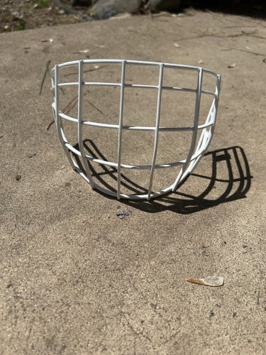 Bauer replacement cage