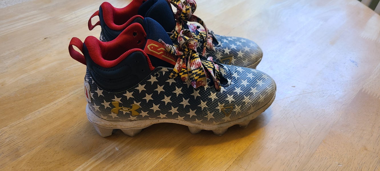 Blue Youth Used Kids Size 4.5 (Women's 5.5) Molded Cleats Under Armour Mid Top Spotlight MC