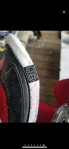 Used Bauer Extra Wide Width Size 8.5 Vapor Hockey Skates