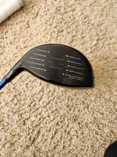 Used Men's TaylorMade Right Handed SIM2 Max Driver 10.5 Loft