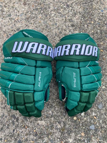 Warrior Alpha Pro Hockey Gloves