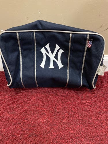 New York Yankees 4ORTE Toiletry Bag