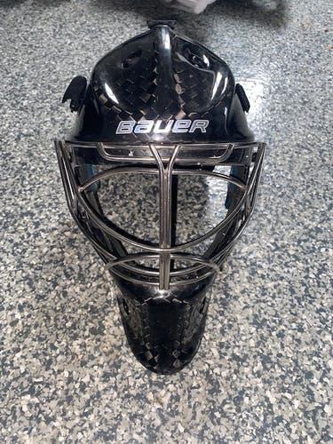 Bauer NME 10 Goalie Mask Pro Stock with Helmet Bag size L
