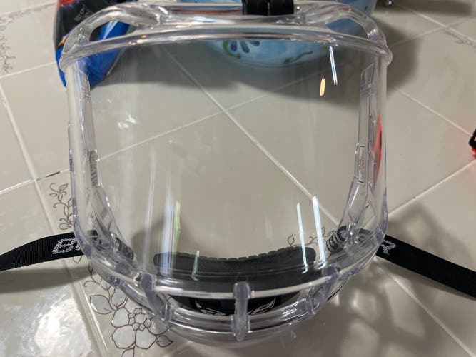 Used Medium Bauer Shield Concept 3 Full Shield