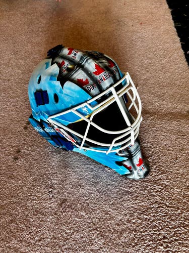 Senior Bauer NME 5 Goalie Mask