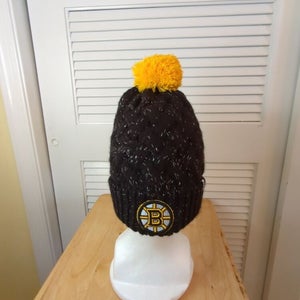 Boston Bruins '47 Women's Winter Hat NHL
