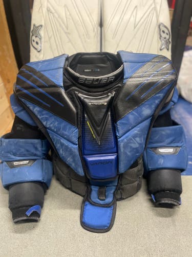 Used Medium Bauer Hyperlite Goalie Chest Protector