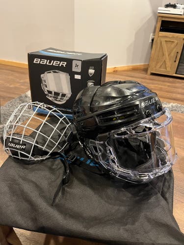 Used Youth Bauer Re-Akt Helmet