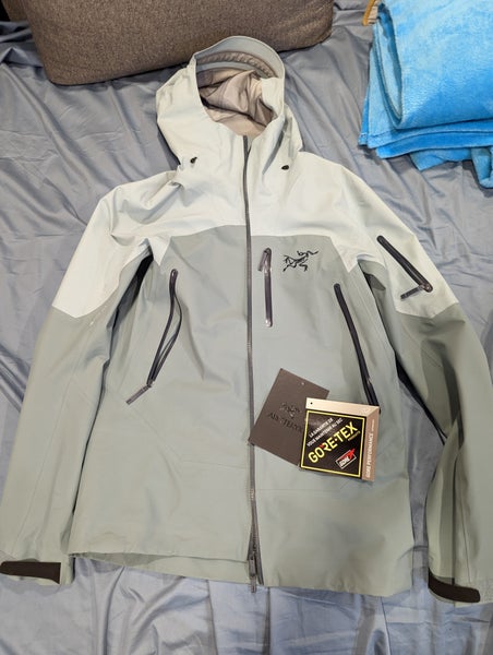 Arc'teryx Sabre LT Men's Gore-Tex Jacket Size Small