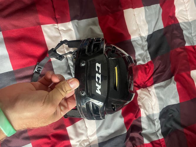 Used Medium CCM Tacks 310 Helmet