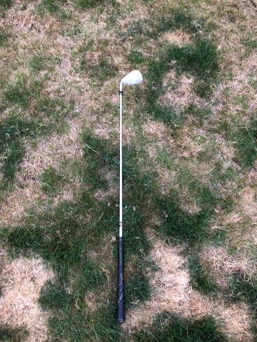 Men's Right Handed Regular Flex Steel Shaft R7 Pitching Wedge