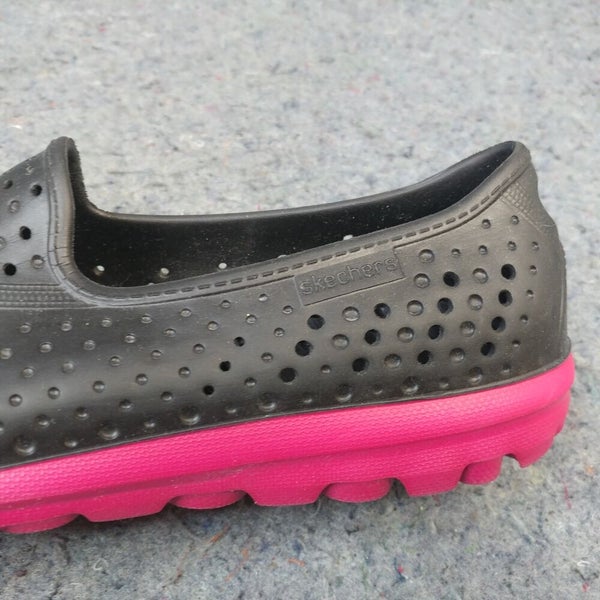 Skechers H2Go Womens Slip On Shoes Size 8 Shoe Rubber Black Pink 14265 | SidelineSwap