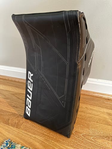 Bauer Supreme Mach Pro Blocker Regular Black