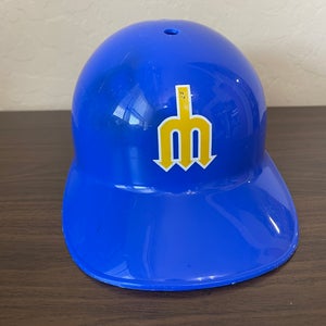 Seattle Mariners MLB BASEBALL VINTAGE Adjustrap Plastic Batting Helmet!