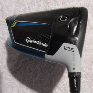TAYLORMADE SIM 2 MAX 10.5* DRIVER w/ FUJIKURA VENTUS BLUE 5-R REGULAR FLEX