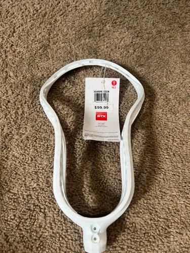 New Attack & Midfield Unstrung Surgeon 900 Head