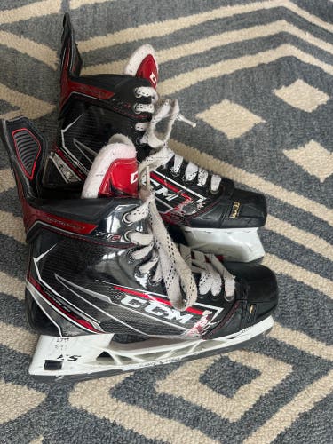 Used CCM Regular Width Size 7.5 JetSpeed FT2 Hockey Skates