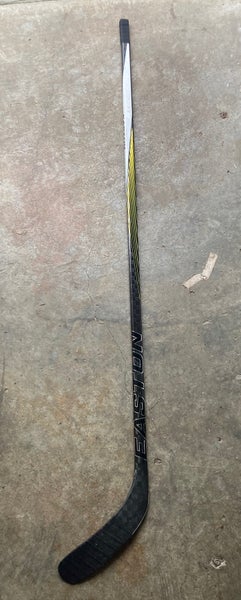 Easton Stealth CX LH Pro Stock Hockey Stick 100 Flex Grip NHL HARRINGTON  Custom Mid Curve - DK's Hockey Shop