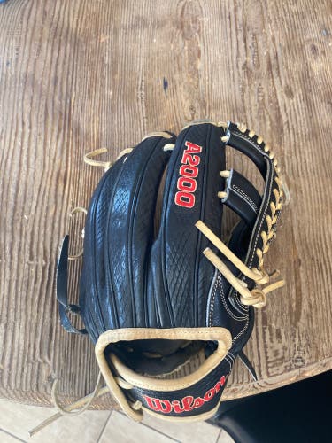 12" A2000 Softball Glove