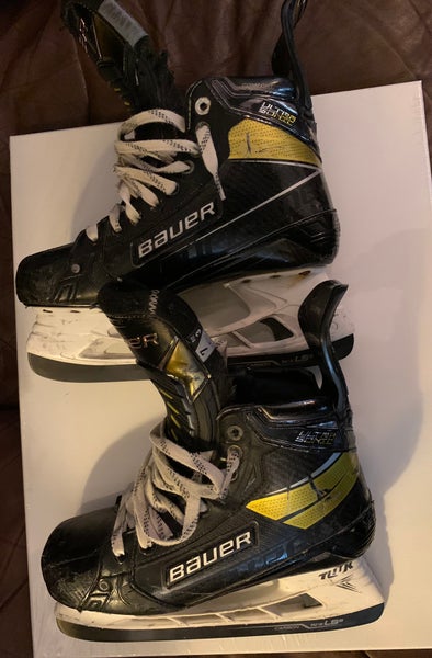 Used Bauer Size 7 Supreme UltraSonic Hockey Skates