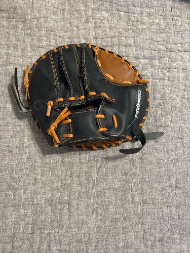 Primed pancake training mitt