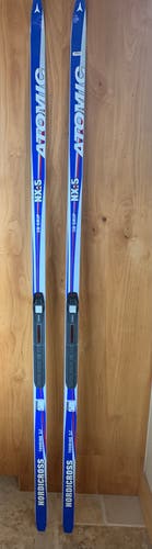 Classic Atomic Cross Country Skis With SNS Profil Bindings