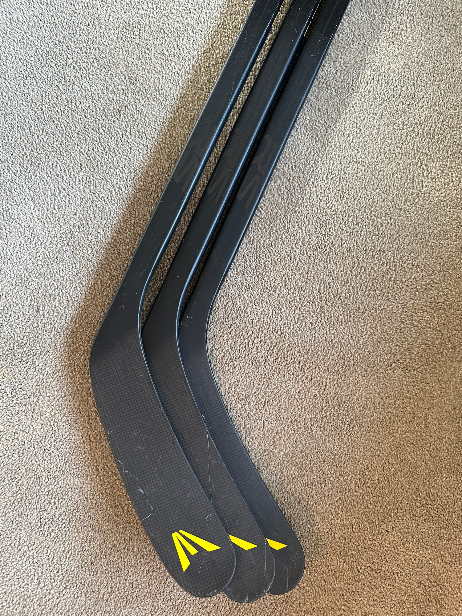 New Easton Stealth RS II P3 HALL Left Hand Hockey Stick - 100 Flex - Grip