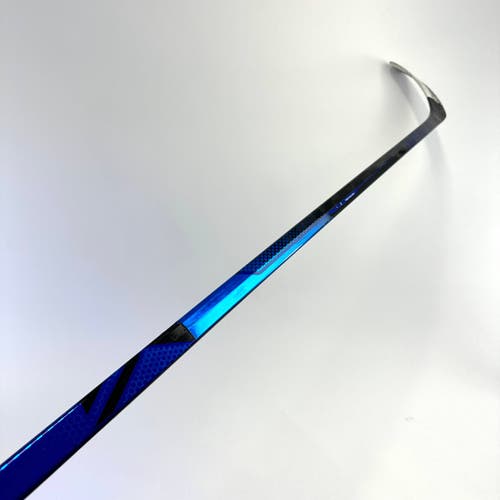 Repaired Right Handed Blue Bauer Geo | 65 Flex | P92 Curve | Grip | #A766