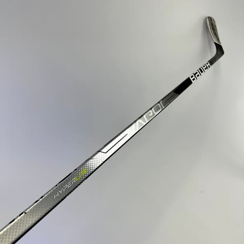 Repaired Left Handed Silver Bauer Hyperlite | 87 Flex | P92 Lie 5 Curve | Grip | #A768