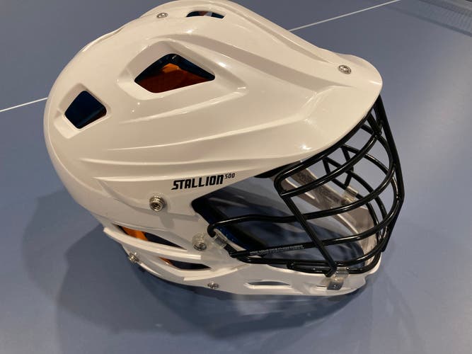 Used Player's Schutt Stallion 500 Helmet