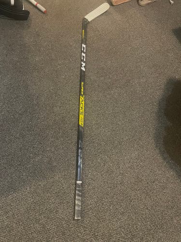 Senior Right Handed P80 Pro Stock Super Tacks AS2 Pro Hockey Stick