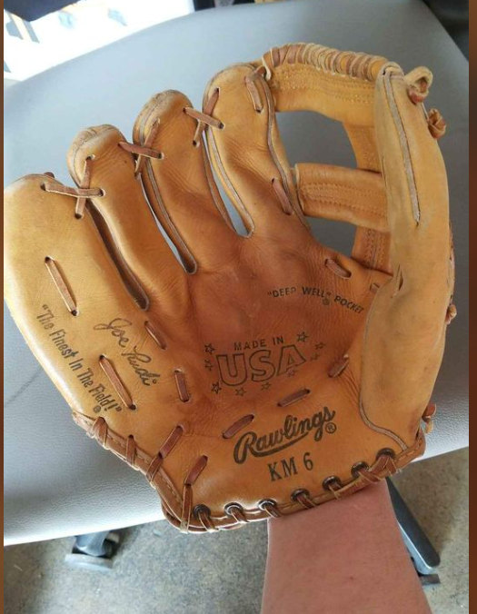 Left Hand Throw Baseball Gloves & Mitts New and Used on SidelineSwap