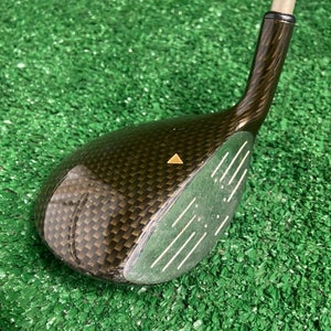Square Two Accord 5 Wood 19.5* RH Ladies Graphite 41.5" Nice Condition Good Grip