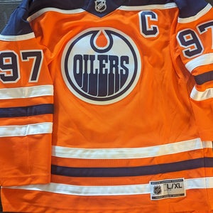 Connor McDavid #97 Edmonton Oilers MENS Fanatics Breakaway Orange