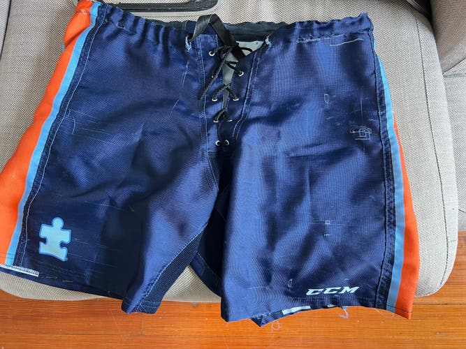 Senior Used Medium CCM PP15