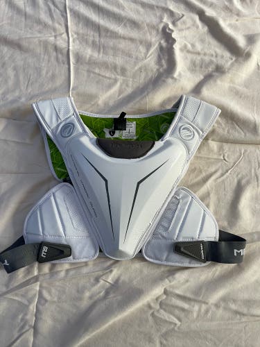 Maverik M5 chest protector