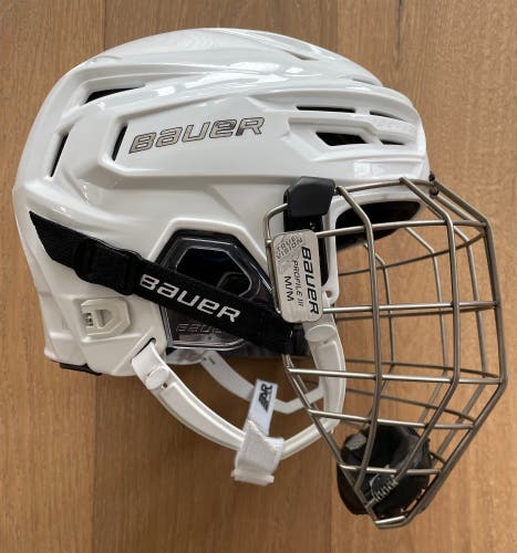 Bauer Re-Akt 150 Hockey Helmet With Cage or Visor, Small, White