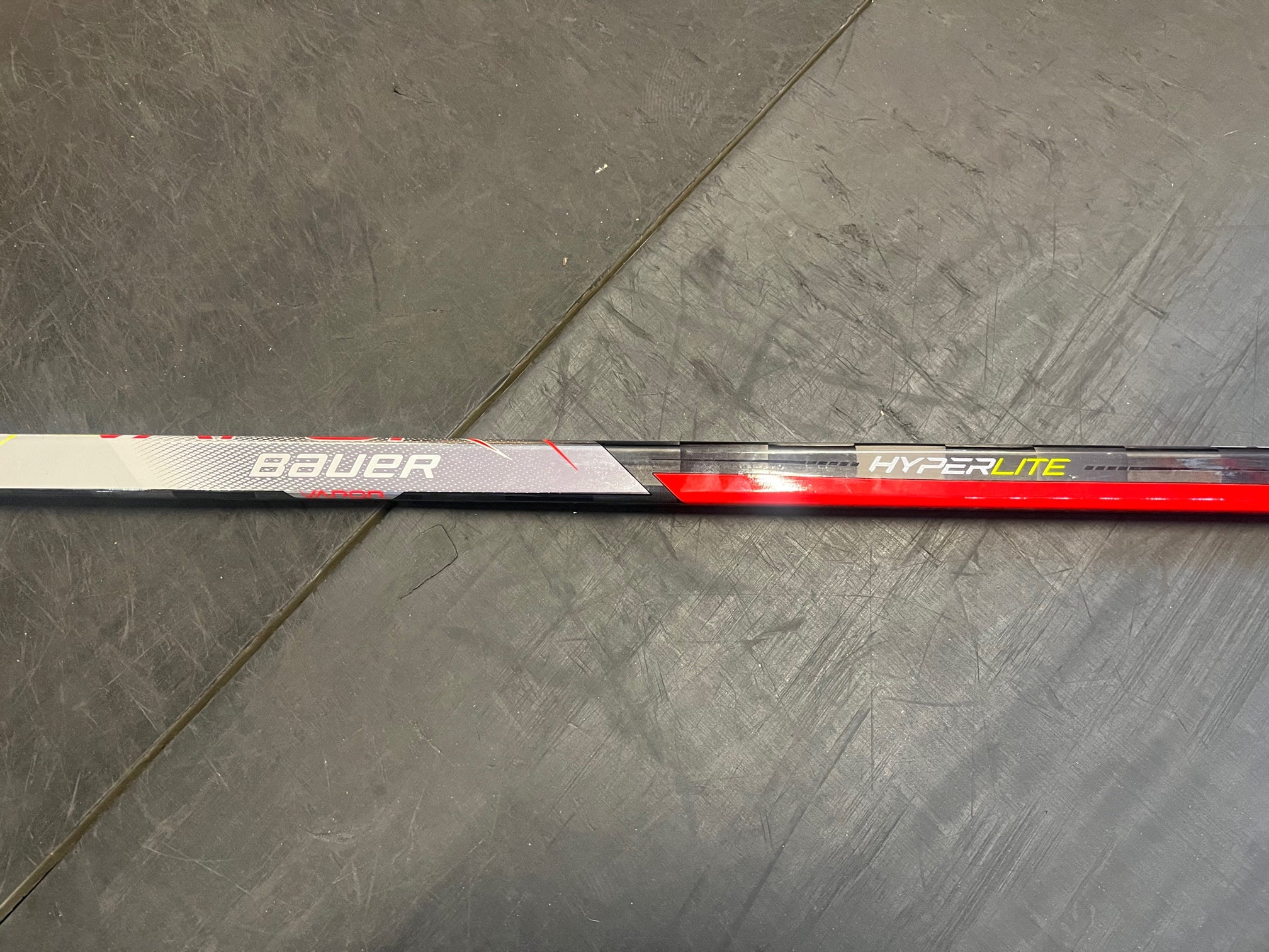 Custom Gold Bauer Vapor Hyperlite Hockey Stick-Team Stock – SIG Hockey