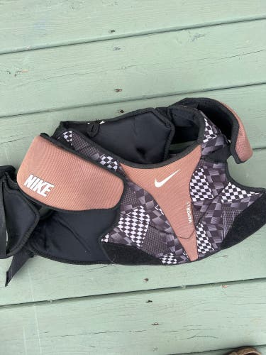 Youth Large Nike Vapor Shoulder Pads