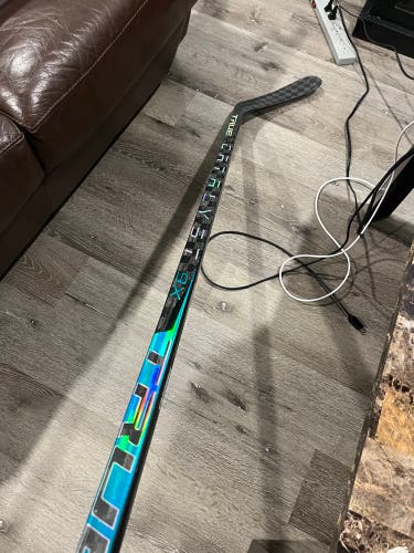 Used Right Handed P92M Catalyst 9X Hockey Stick