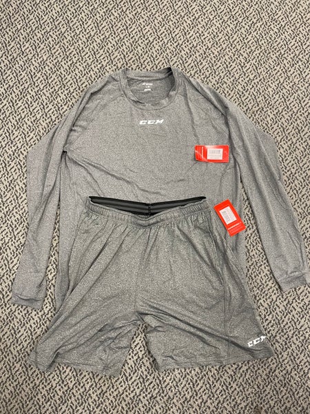 CCM Adult Large Gray Loose Performance long sleeve and short