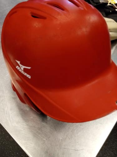 Mizuno Used Large Red Batting Helmet
